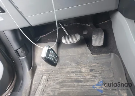 2022 Ford F-150 Lariat z USA, uszkodzony, nr VIN 1FTFW1E83NFA04982